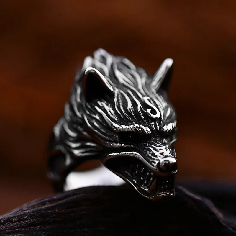 Wolf's Head Ring