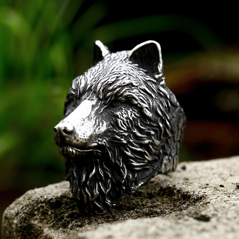 Wolf's Head Ring